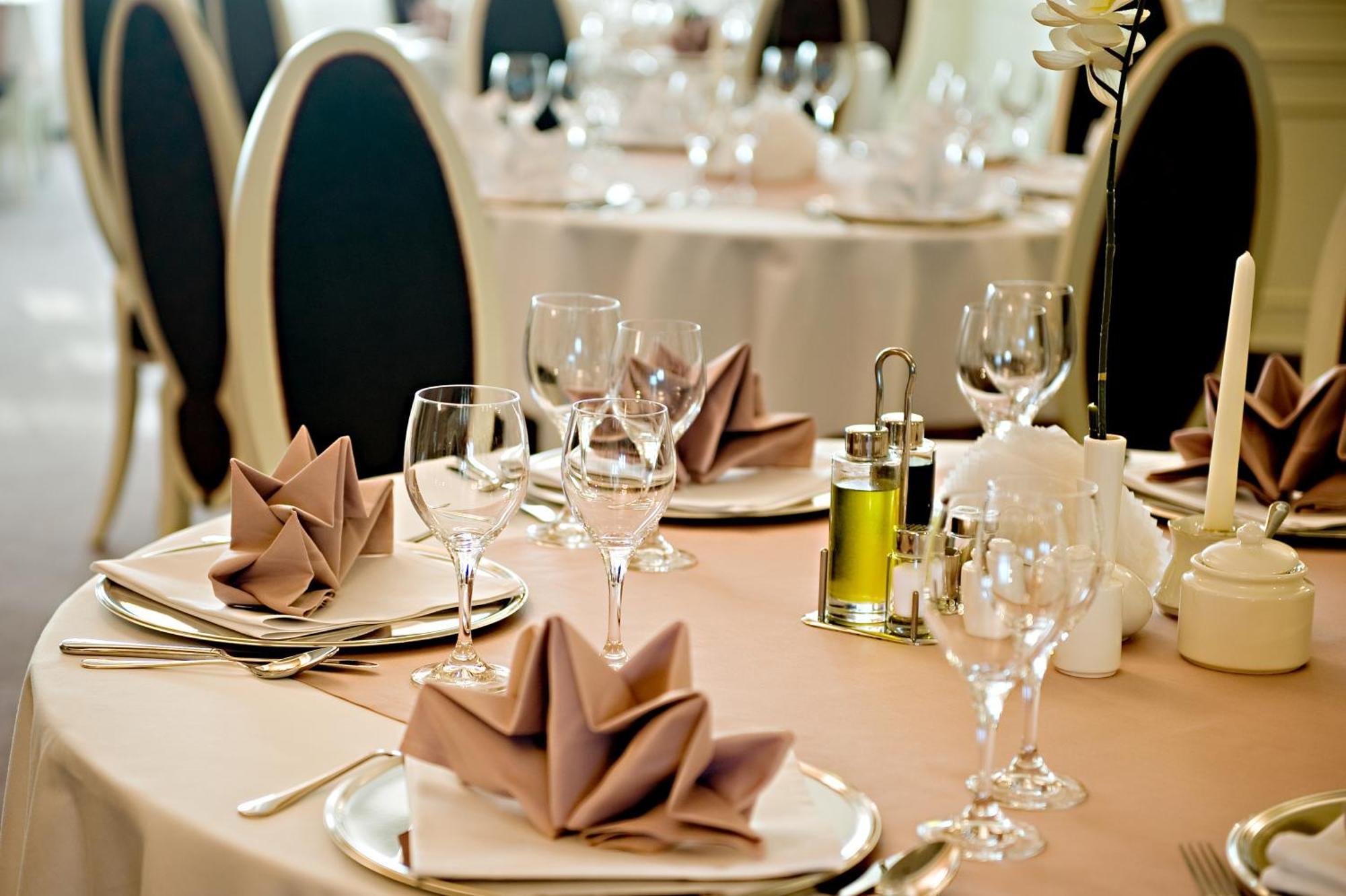 Hotel Prezydencki 4-Star Rzeszow Bagian luar foto