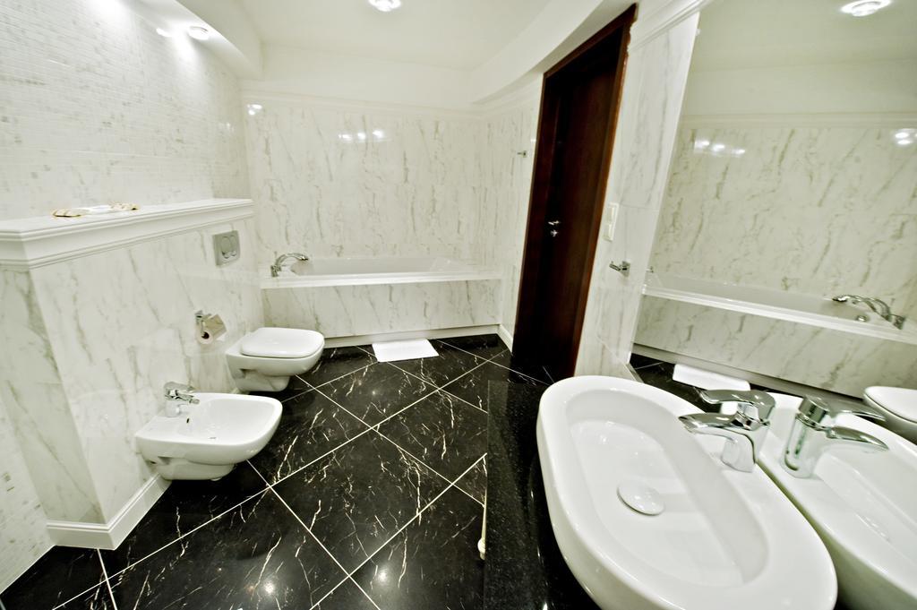 Hotel Prezydencki 4-Star Rzeszow Ruang foto