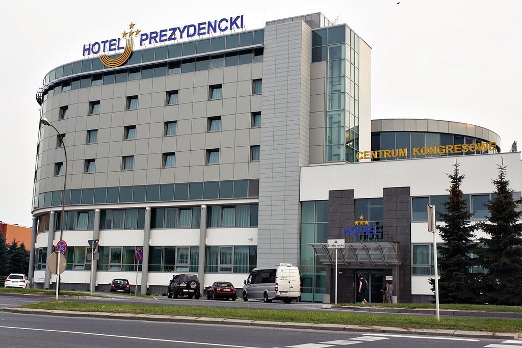 Hotel Prezydencki 4-Star Rzeszow Bagian luar foto