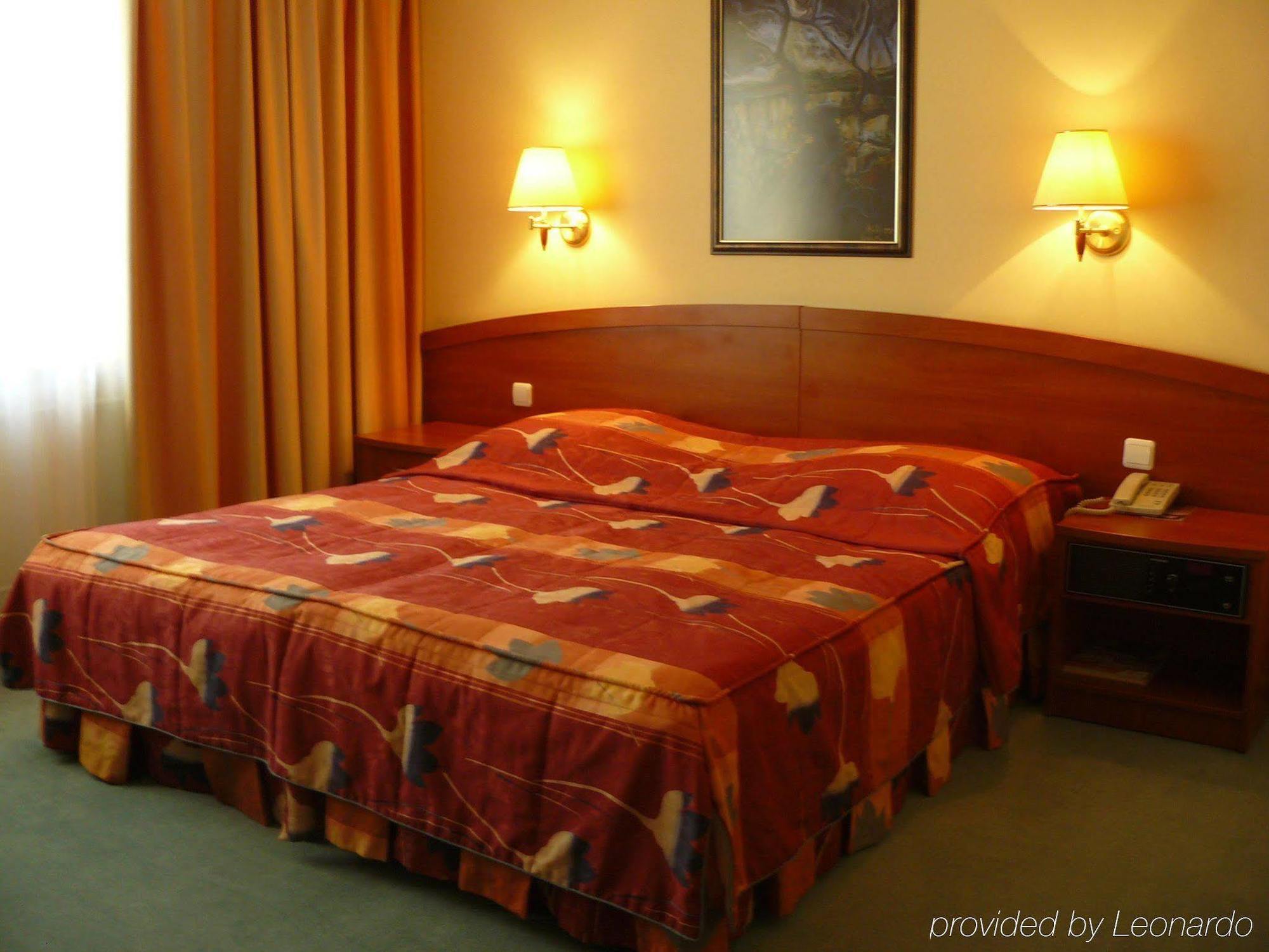 Hotel Prezydencki 4-Star Rzeszow Ruang foto